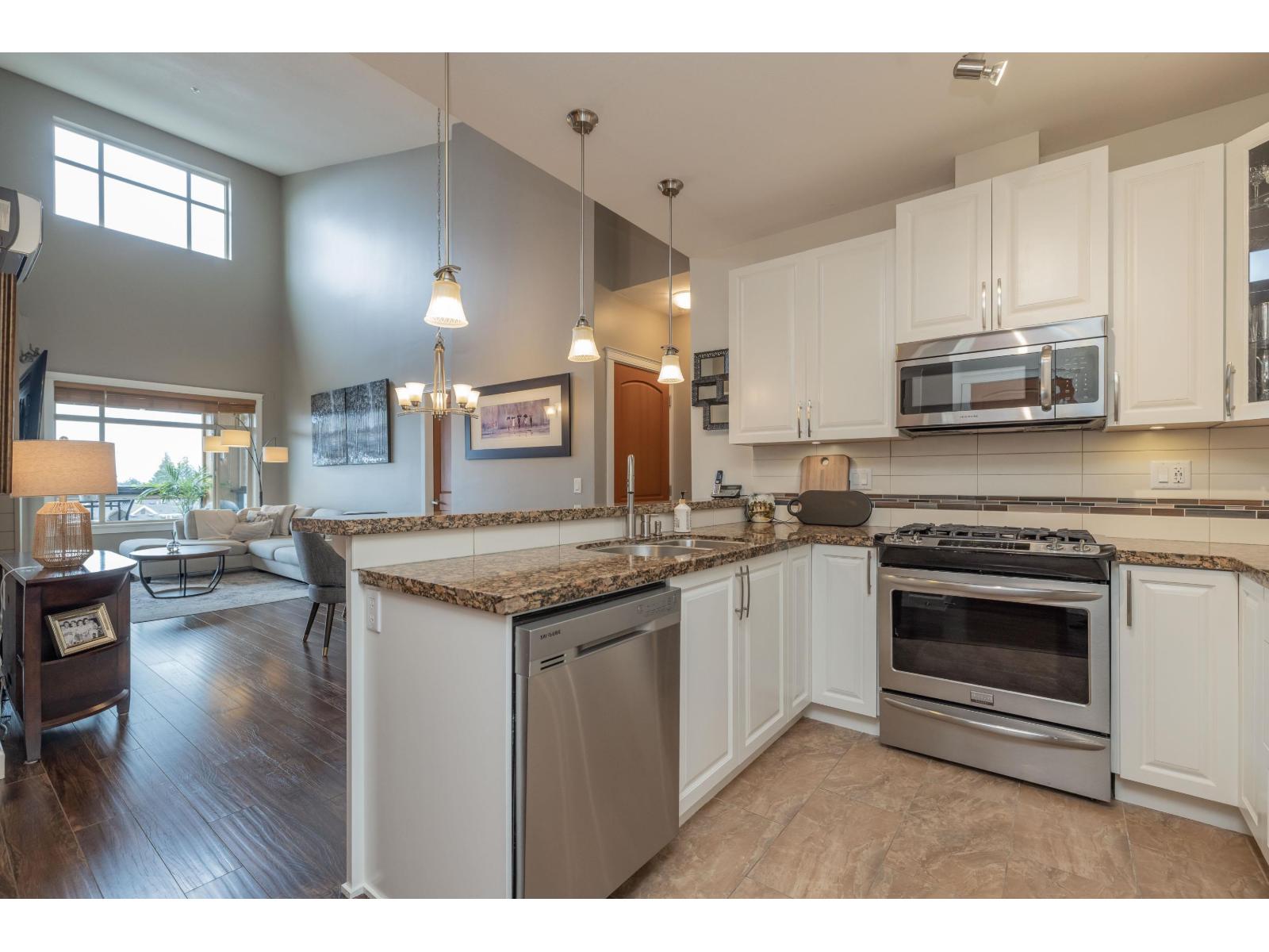 Photo 6 of 634 8067 207 Street, Langley BC