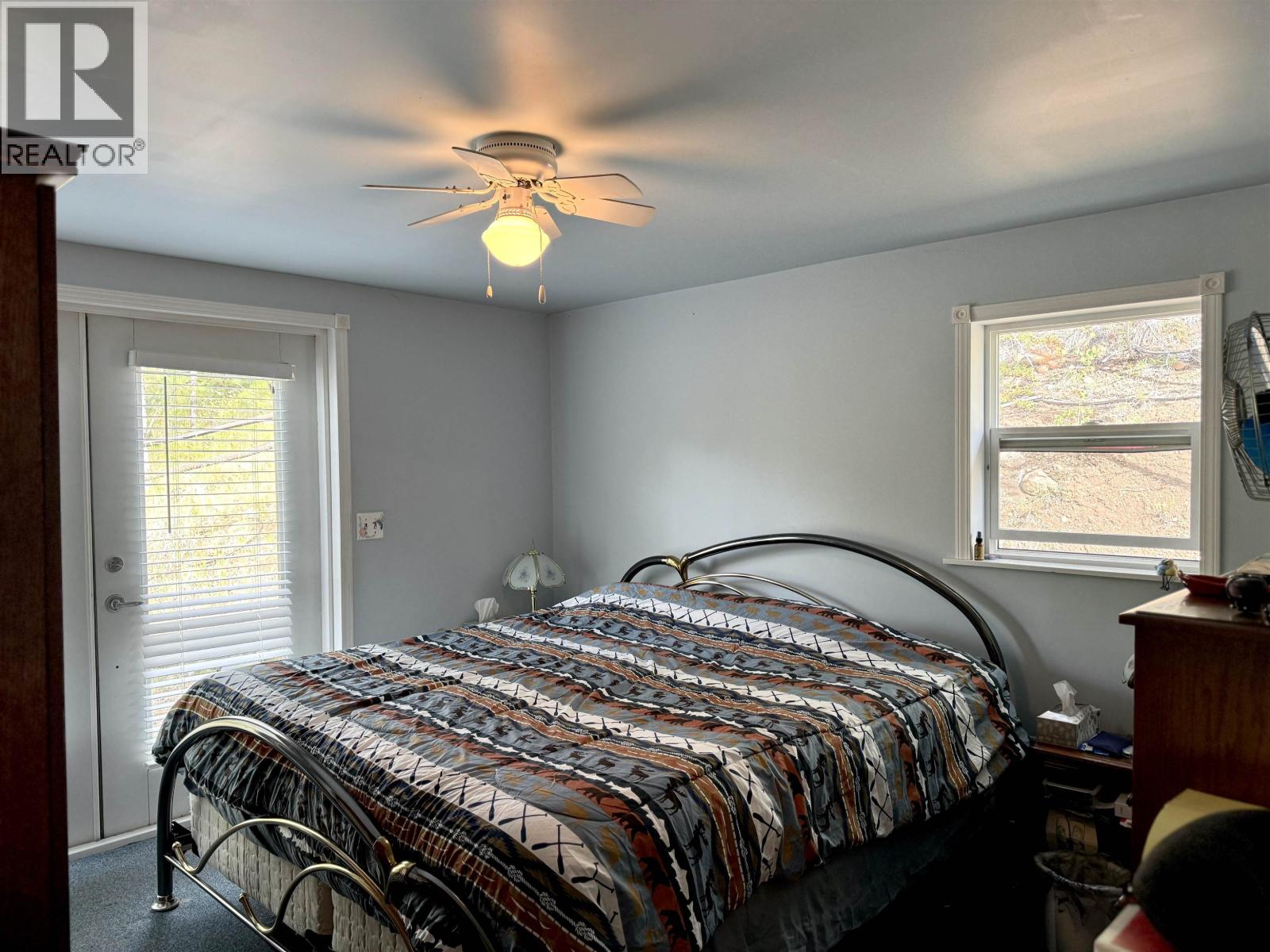 8043 83 MILE ROAD, Lone Butte