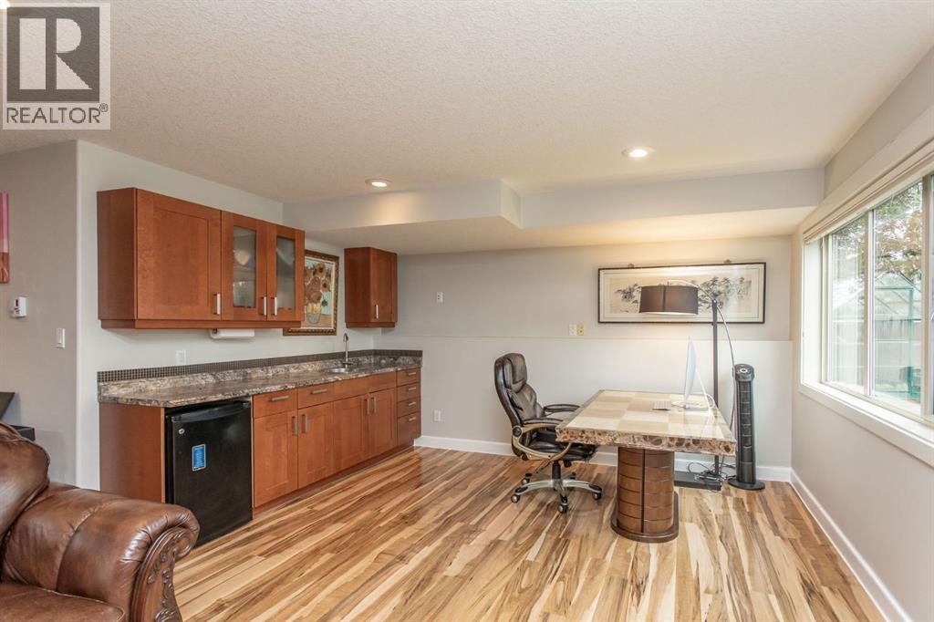 Photo 39 of 131 Isherwood Close, Red Deer AB