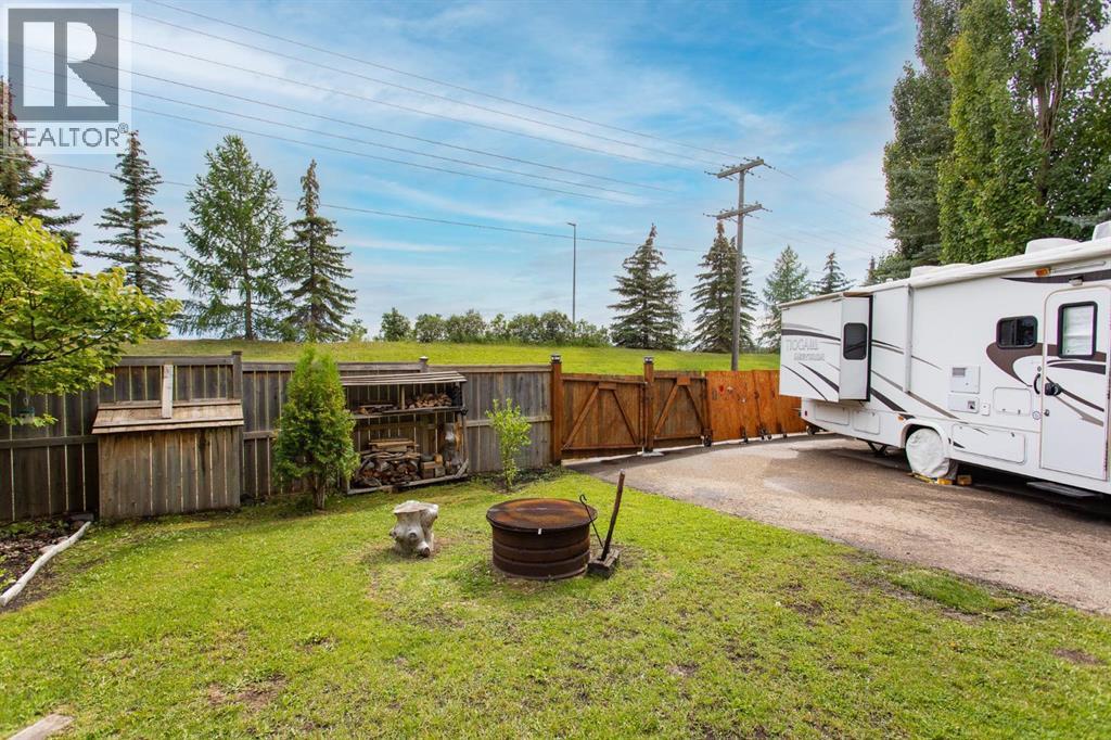 Photo 49 of 131 Isherwood Close, Red Deer AB