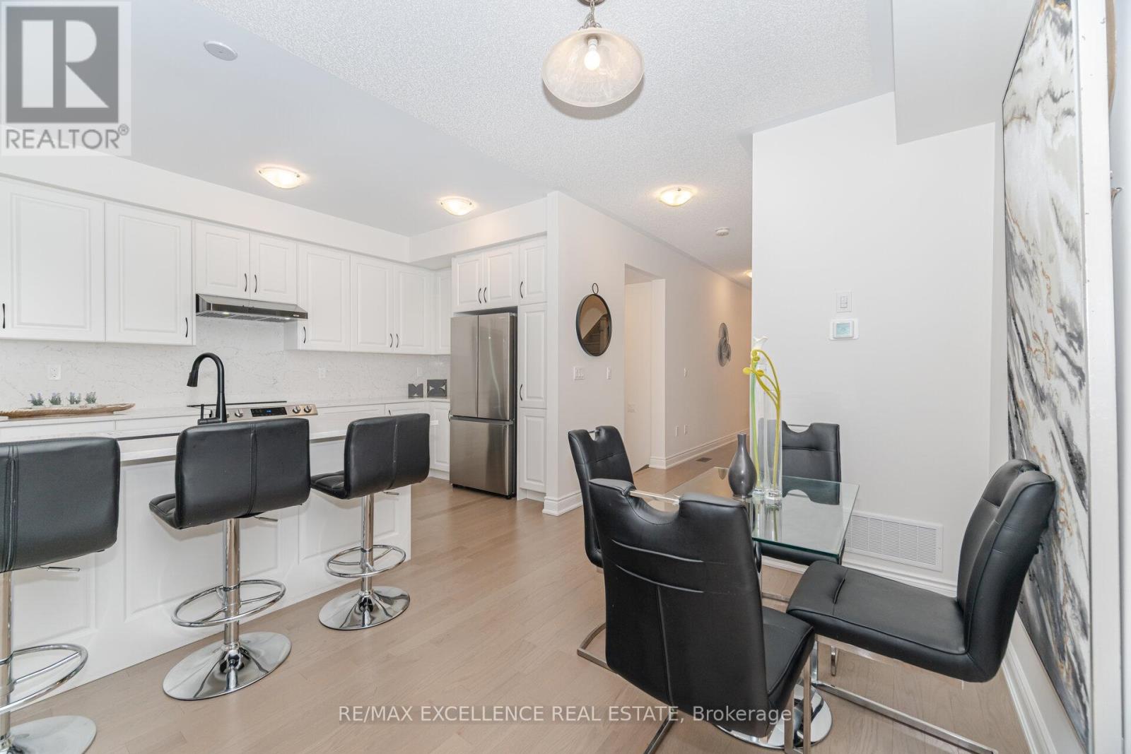 Photo 39 of 85 Bermondsey Way, Brampton ON