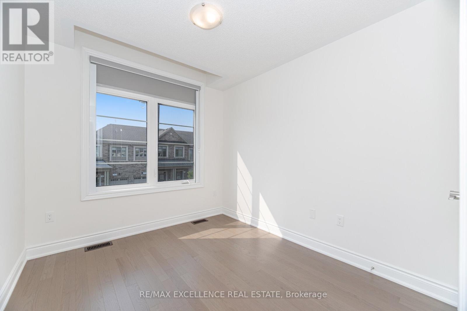 Photo 28 of 85 Bermondsey Way, Brampton ON