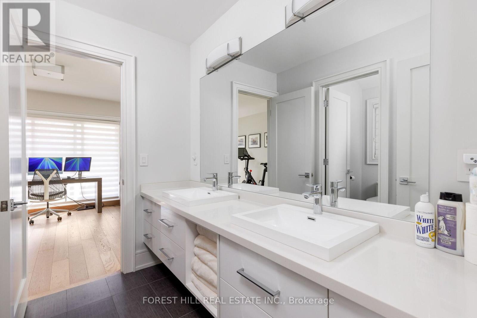 Photo 11 of 8 Nora Road, Toronto ON