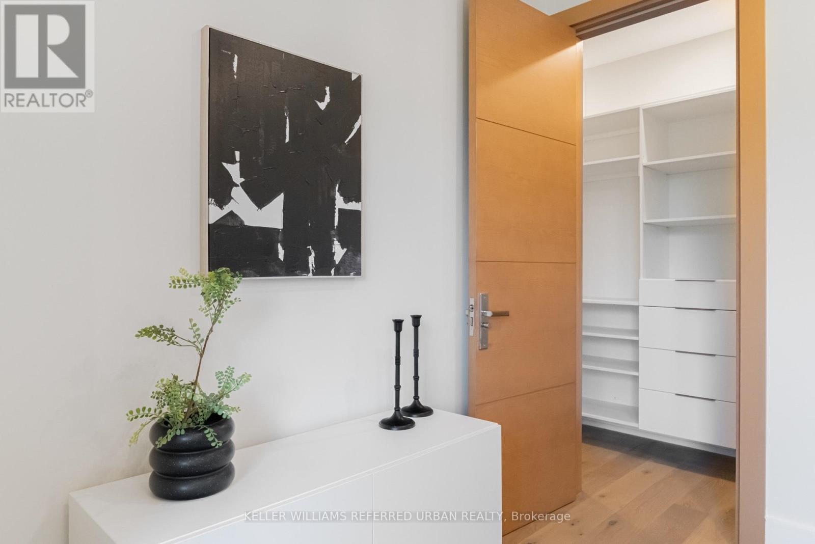Photo 25 of 223 A Beta Street, Toronto ON