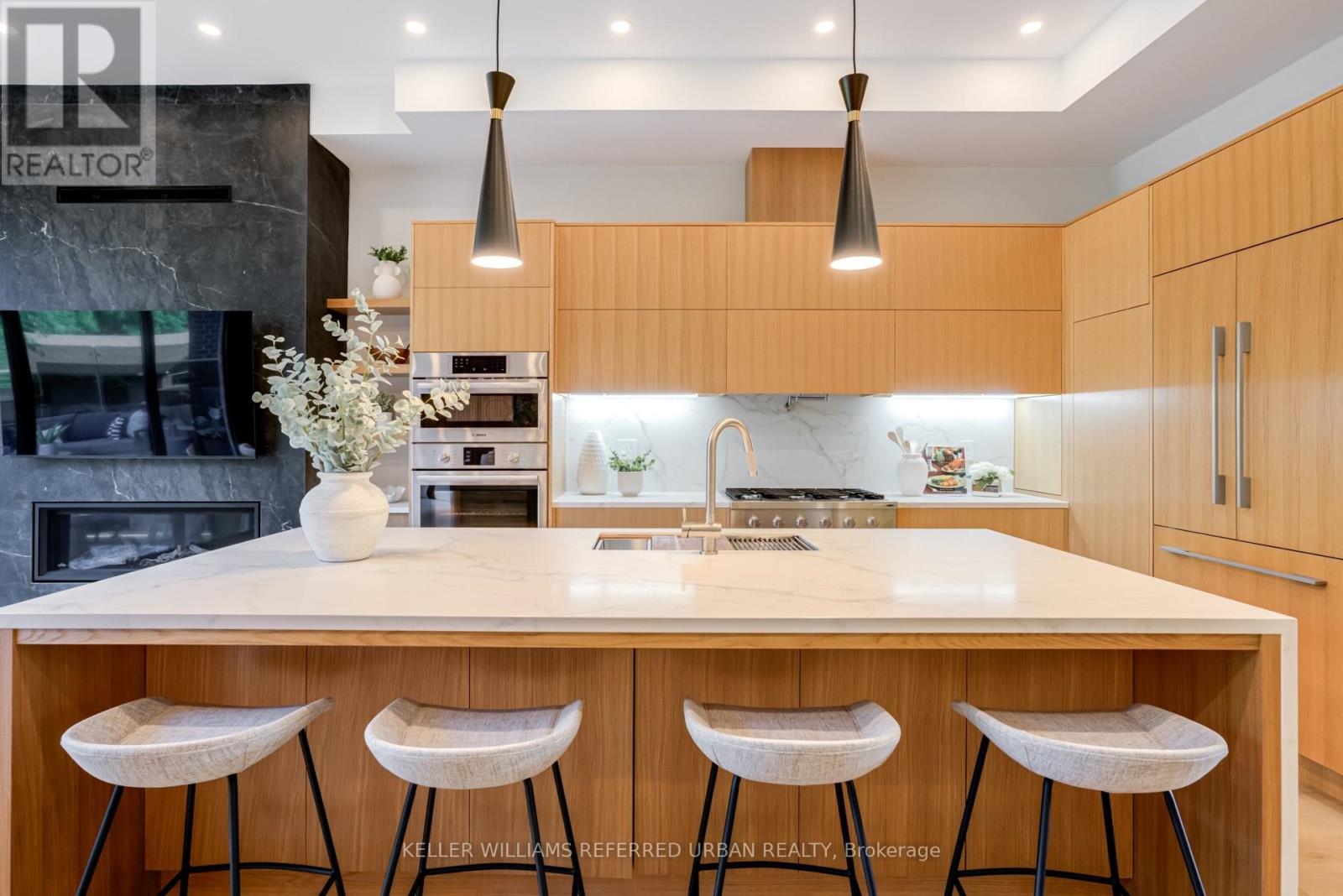 Photo 8 of 223 A Beta Street, Toronto ON