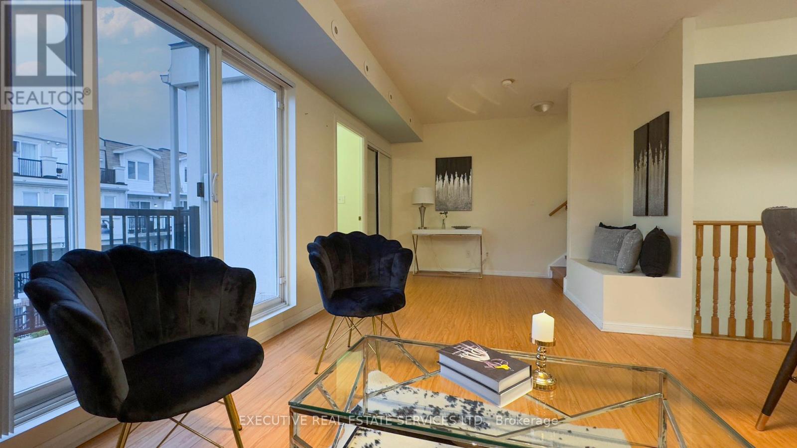 Photo 10 of 2101 3045 Finch Avenue W, Toronto ON