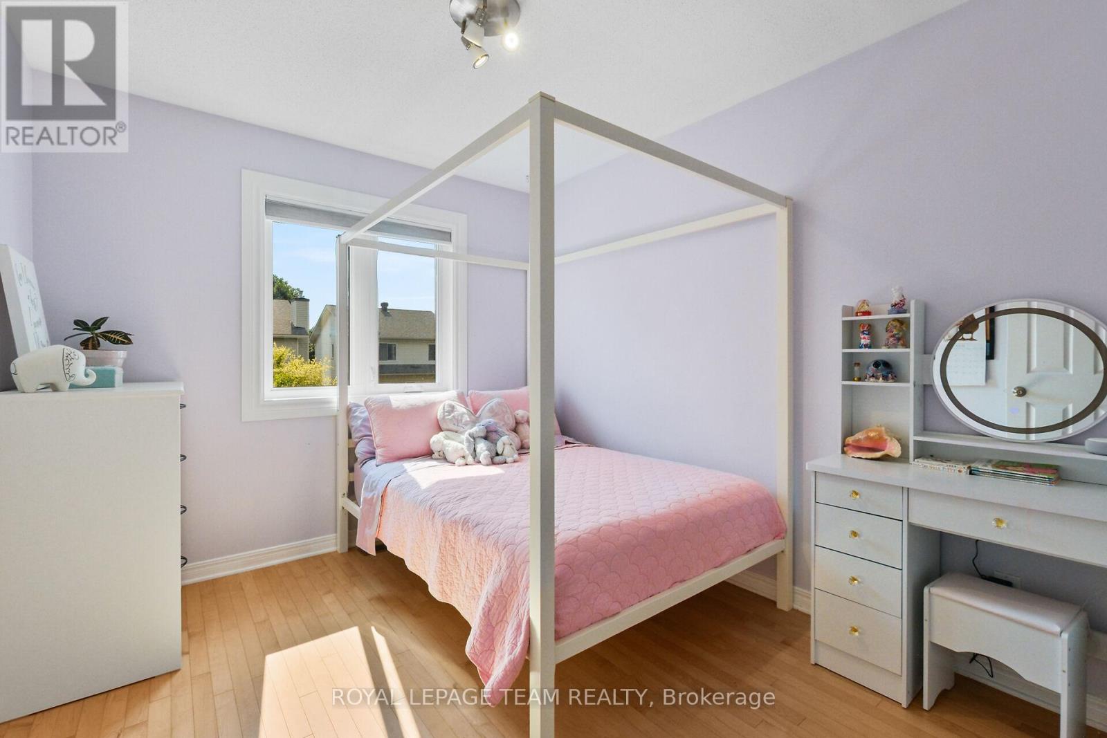 Photo 25 of 22 Avonhurst Avenue, Ottawa ON