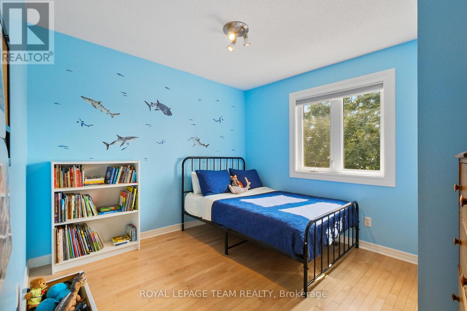 Photo 26 of 22 Avonhurst Avenue, Ottawa ON
