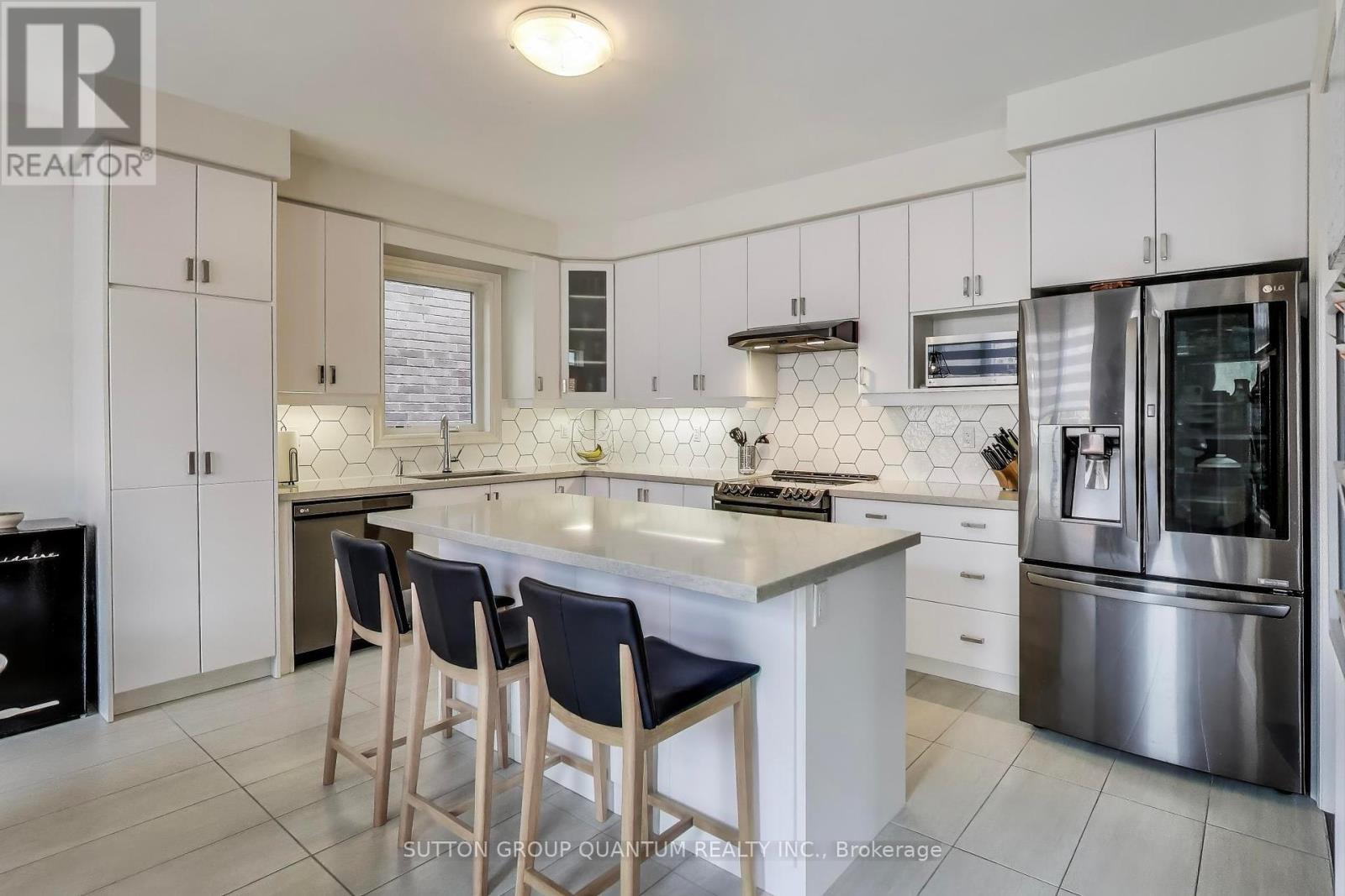 Photo 36 of 9 Skinner Road, Hamilton ON