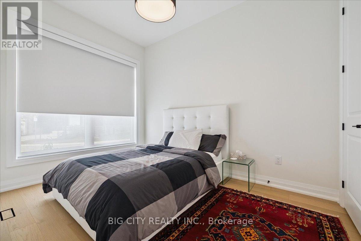 Photo 24 of 23 9150 Willoughby Drive, Niagara Falls ON