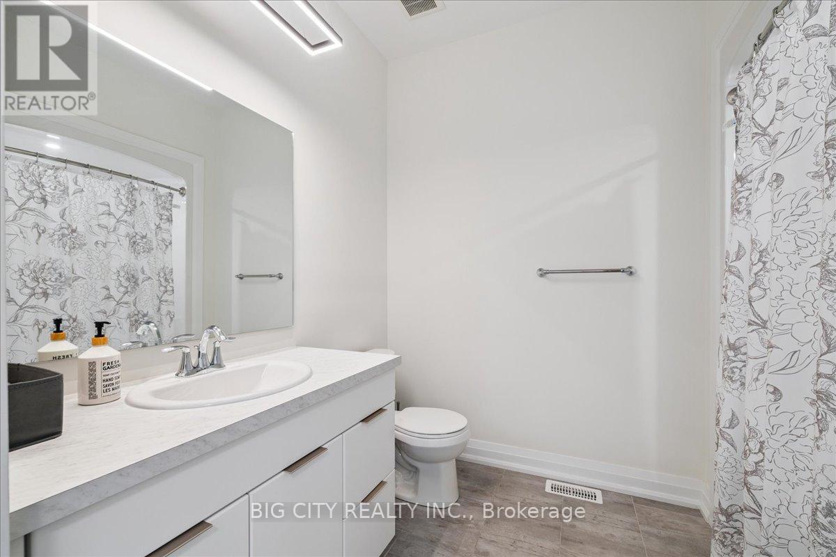 Photo 6 of 23 9150 Willoughby Drive, Niagara Falls ON