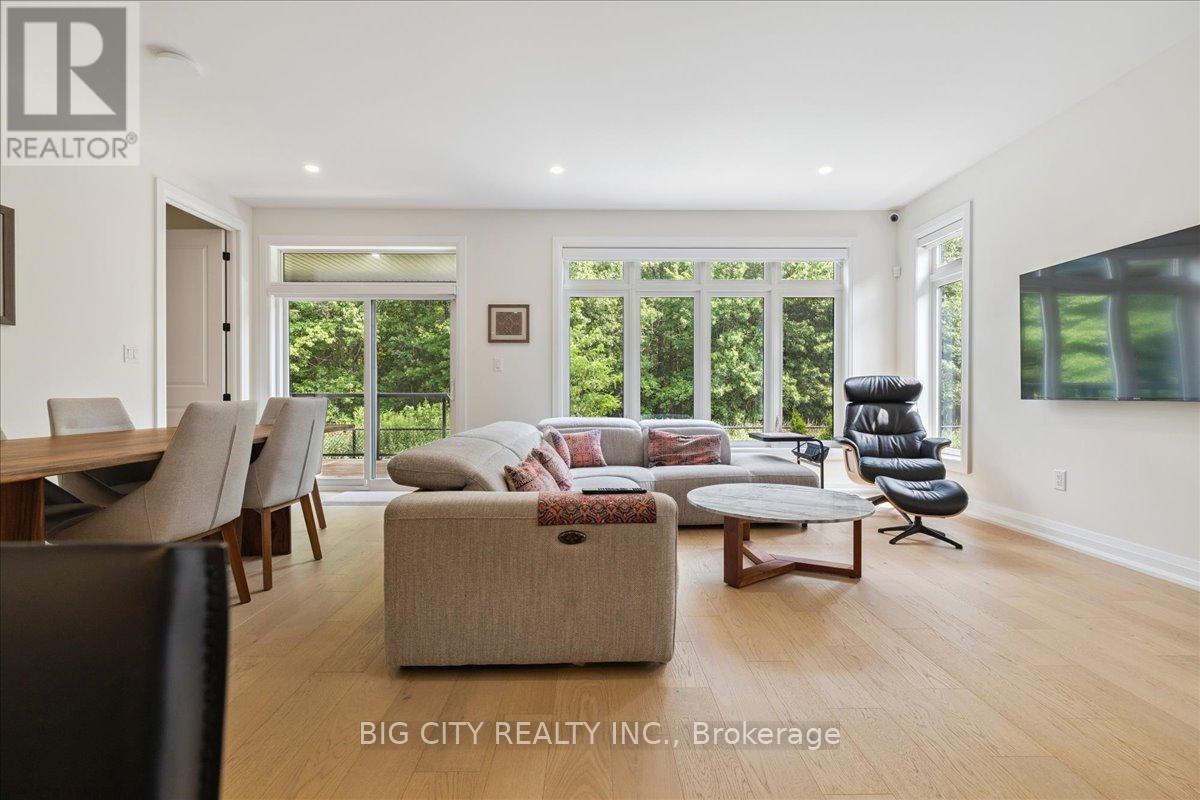 Photo 19 of 23 9150 Willoughby Drive, Niagara Falls ON
