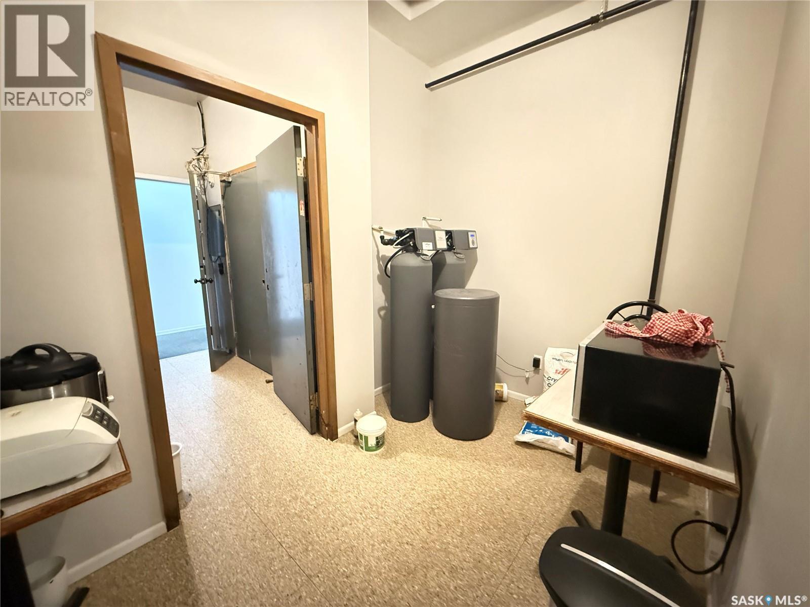 Photo 18 of 401 1st Street, Montmartre SK