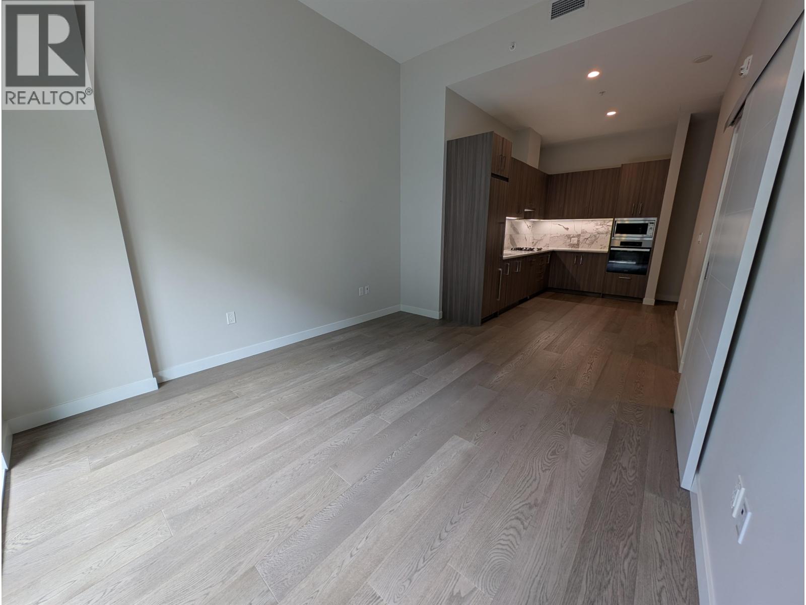 Photo 6 of 109 528 W King Edward Avenue, Vancouver BC