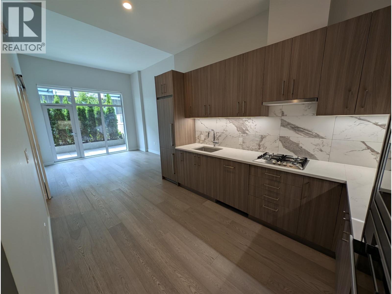 Photo 4 of 109 528 W King Edward Avenue, Vancouver BC