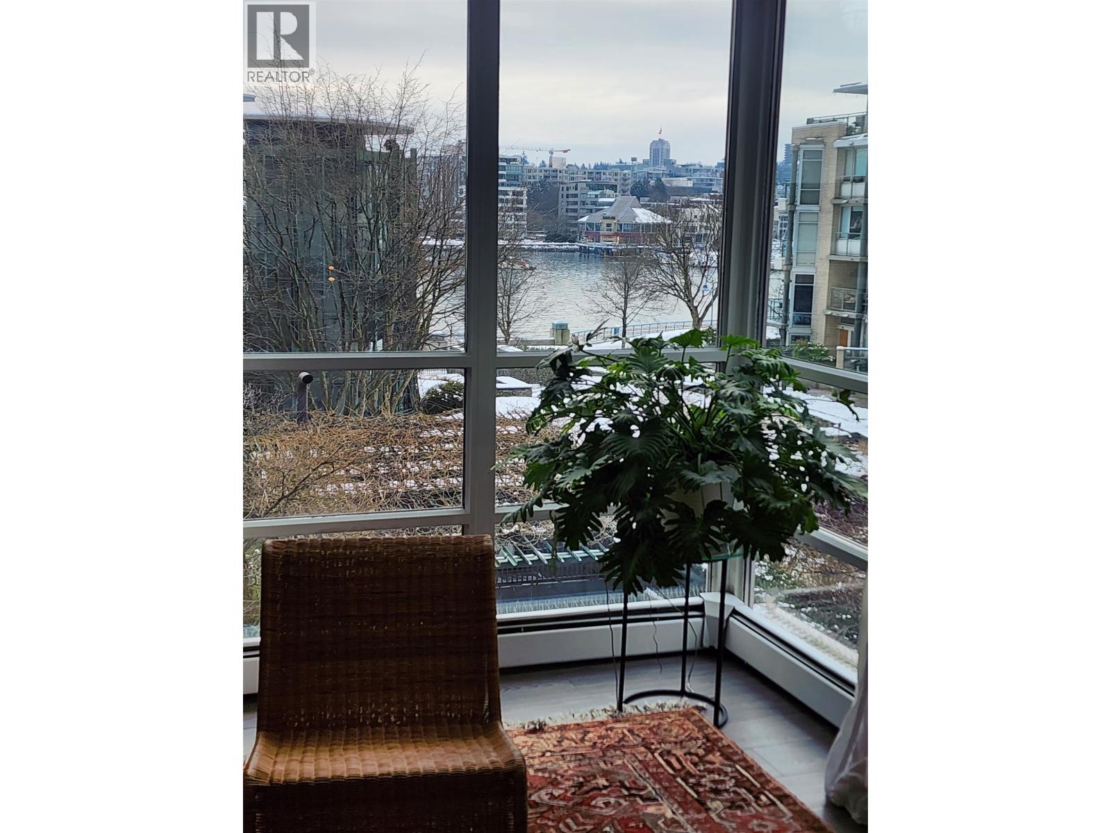 Photo 15 of 302 1228 Marinaside Crescent, Vancouver BC