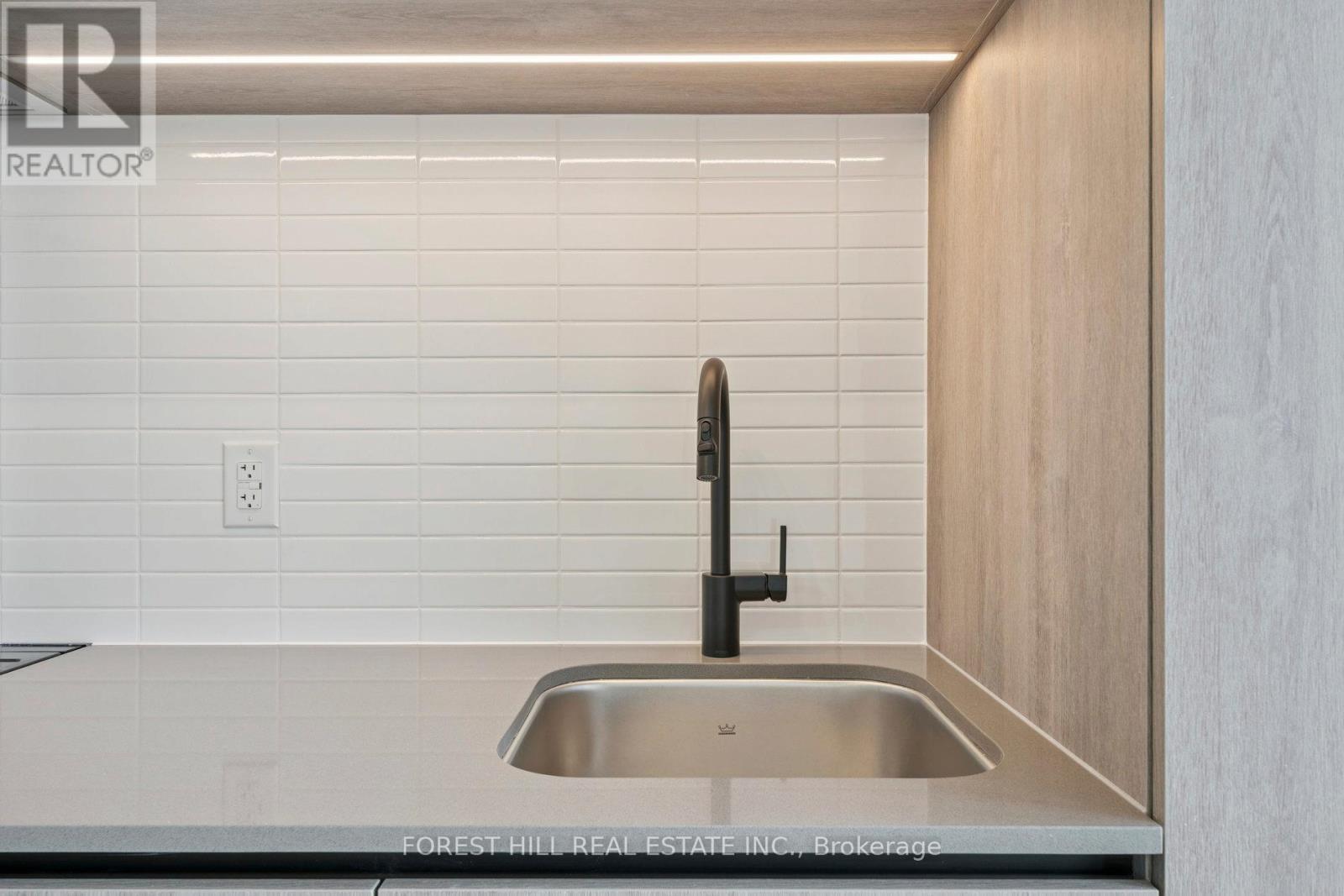 Photo 20 of 1114 181 Sterling Road, Toronto ON