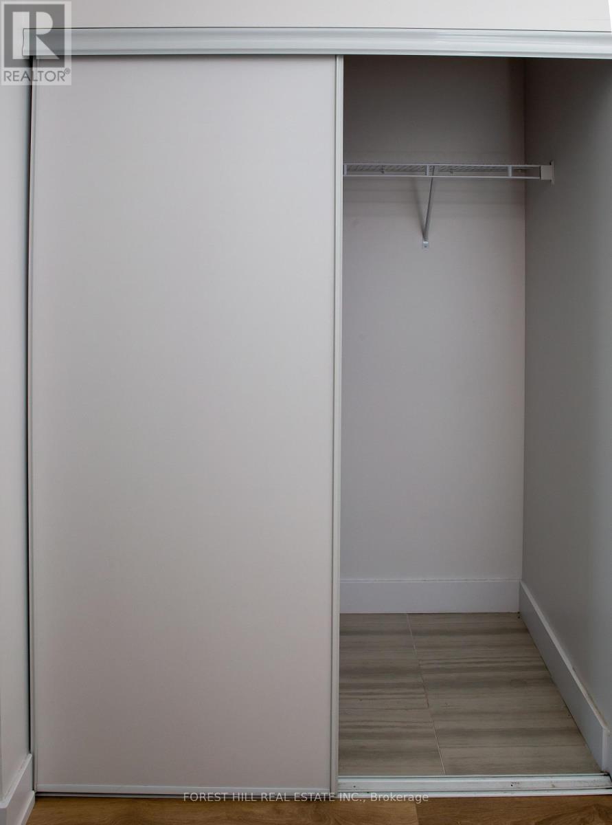 Photo 8 of 1407 128 Fairview Mall Drive, Toronto ON