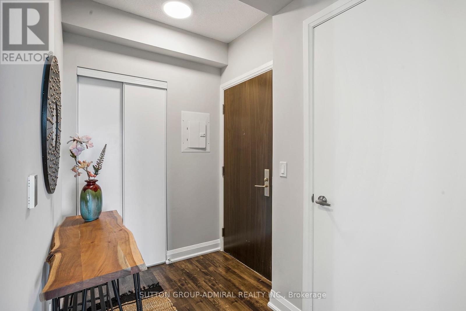 Photo 28 of Ph 09 68 Canterbury Place, Toronto ON
