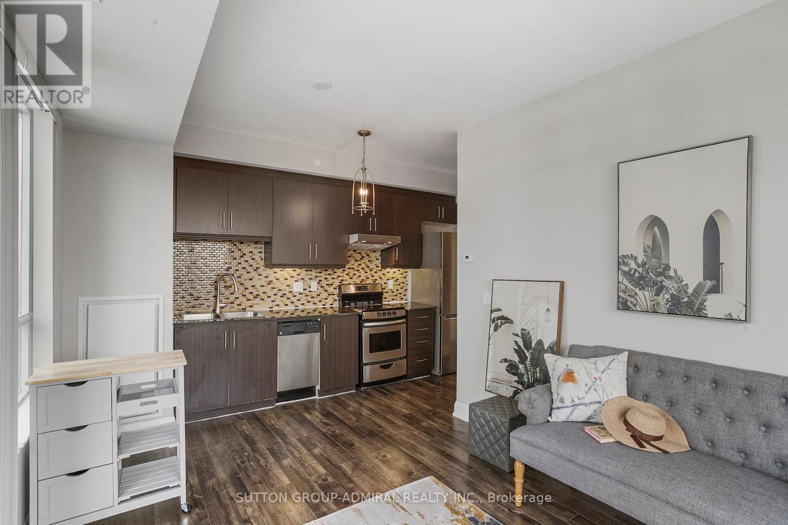 Photo 26 of Ph 09 68 Canterbury Place, Toronto ON