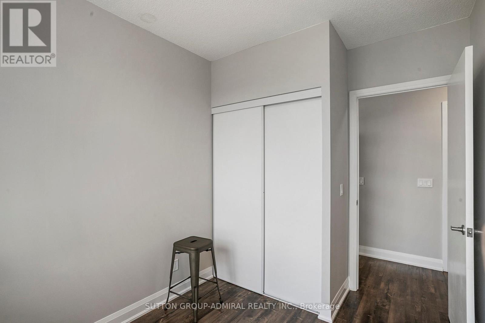 Photo 25 of Ph 09 68 Canterbury Place, Toronto ON