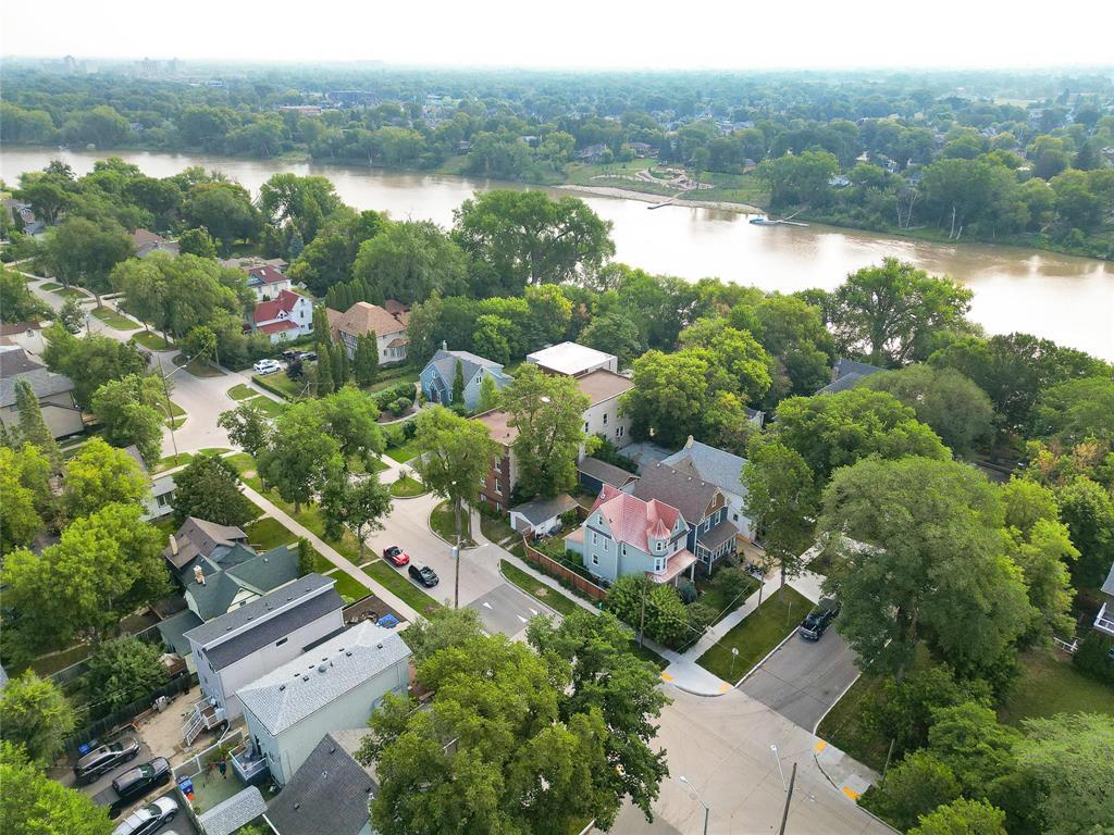 Photo 25 of 8 105 Scotia Street, Winnipeg MB