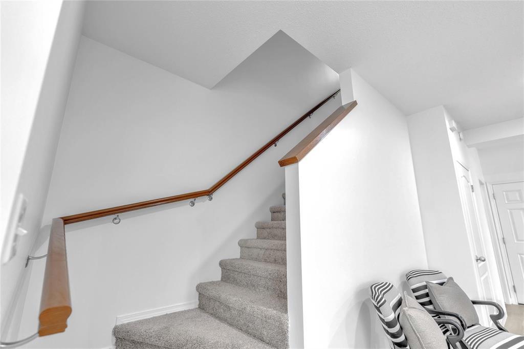 Photo 20 of 271 Castlebury Meadows Drive, Winnipeg MB