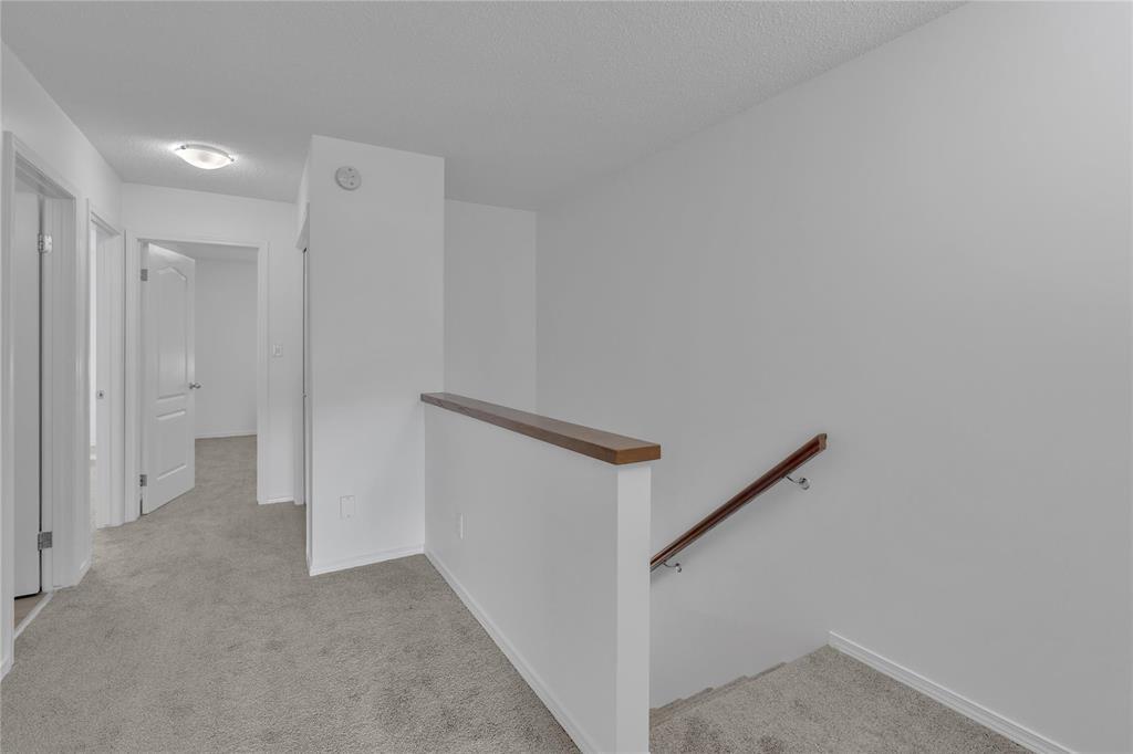 Photo 16 of 271 Castlebury Meadows Drive, Winnipeg MB