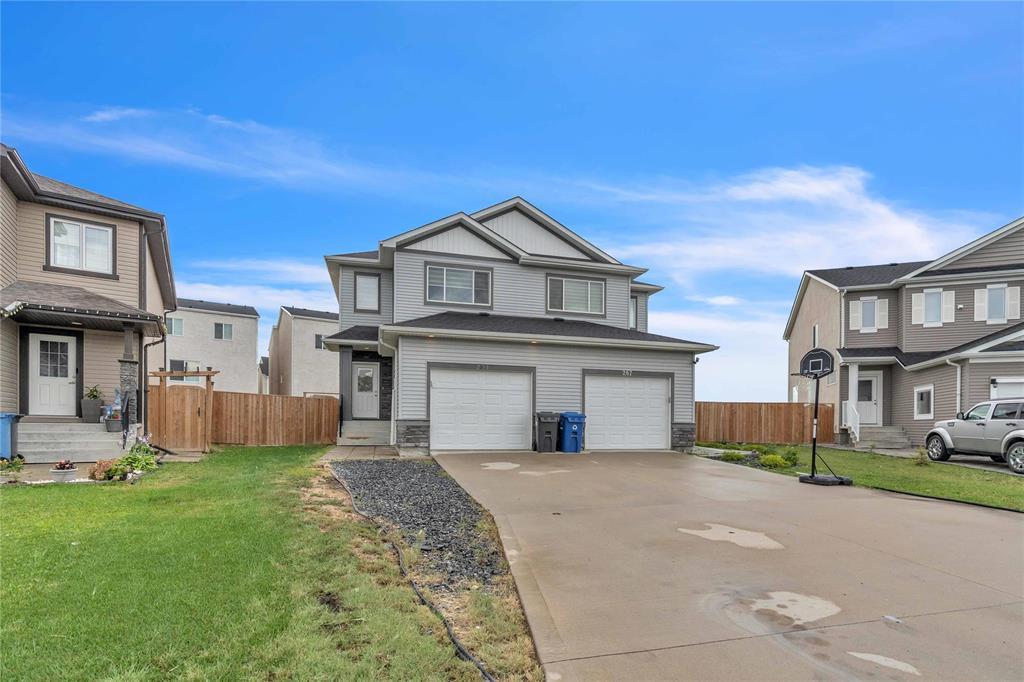 Photo 5 of 271 Castlebury Meadows Drive, Winnipeg MB