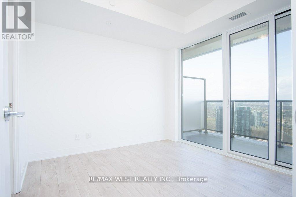 Photo 19 of 3602 70 Annie Craig Drive, Toronto ON