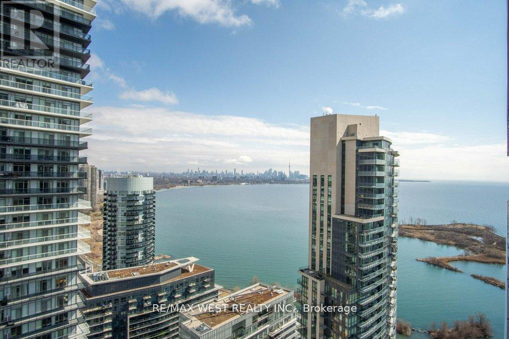 Photo 39 of 3602 70 Annie Craig Drive, Toronto ON