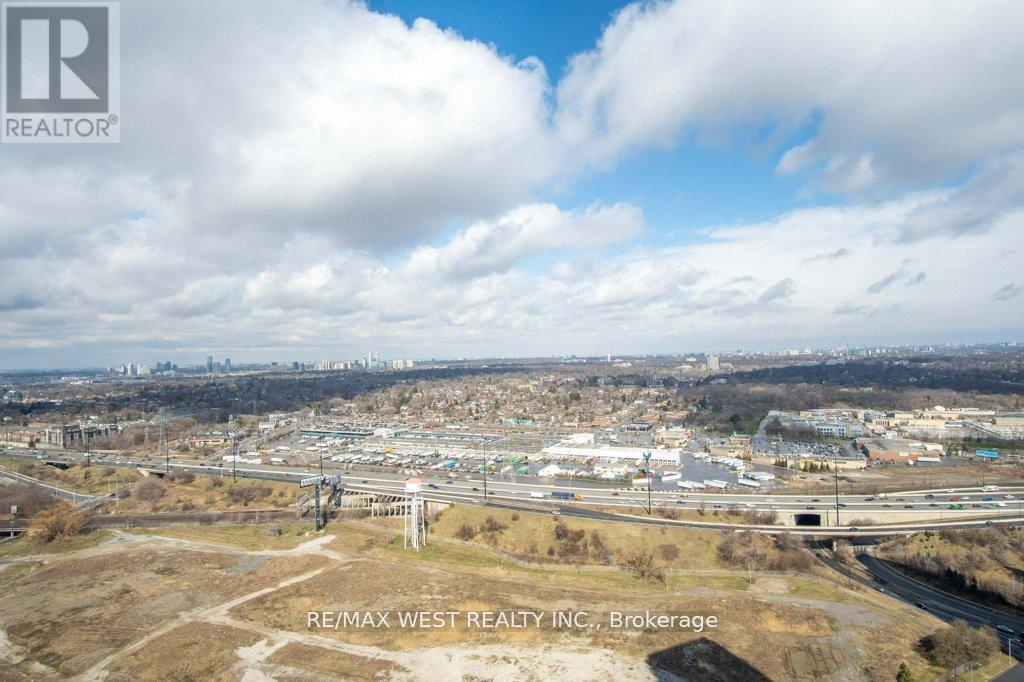 Photo 36 of 3602 70 Annie Craig Drive, Toronto ON