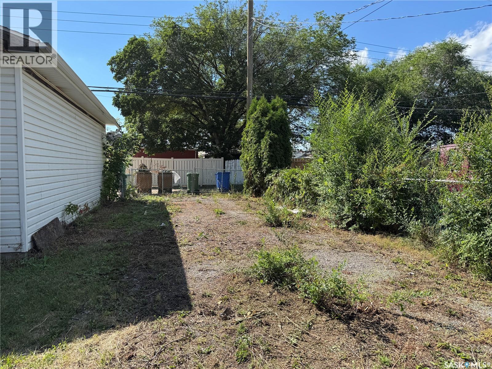 Photo 3 of 168 Smith Street, Regina SK