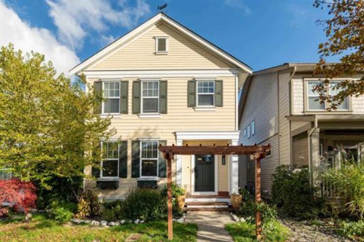 Photo 1 of 336 172 Street, Surrey BC