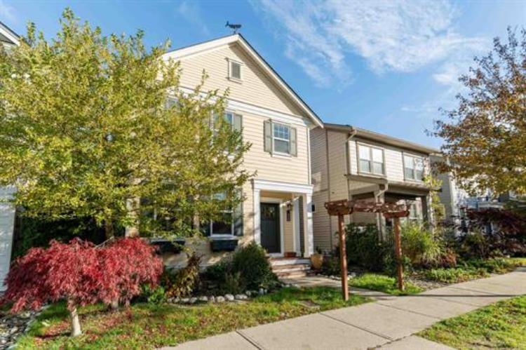 Photo 10 of 336 172 Street, Surrey BC