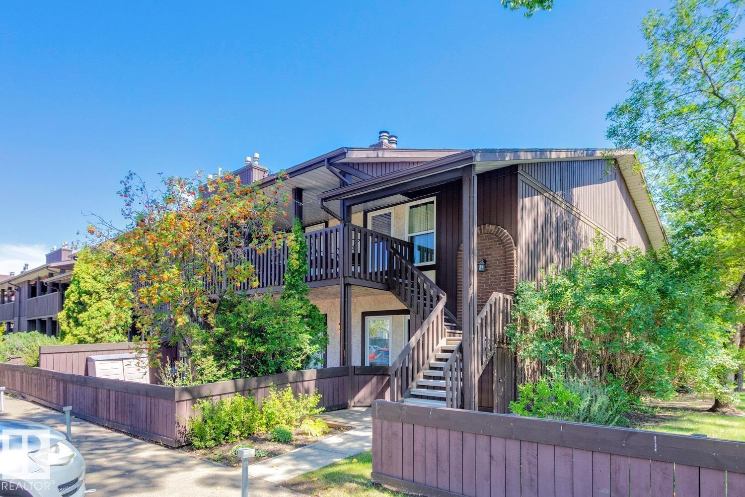 Photo 39 of 206 Surrey Gardens Gd Nw, Edmonton AB