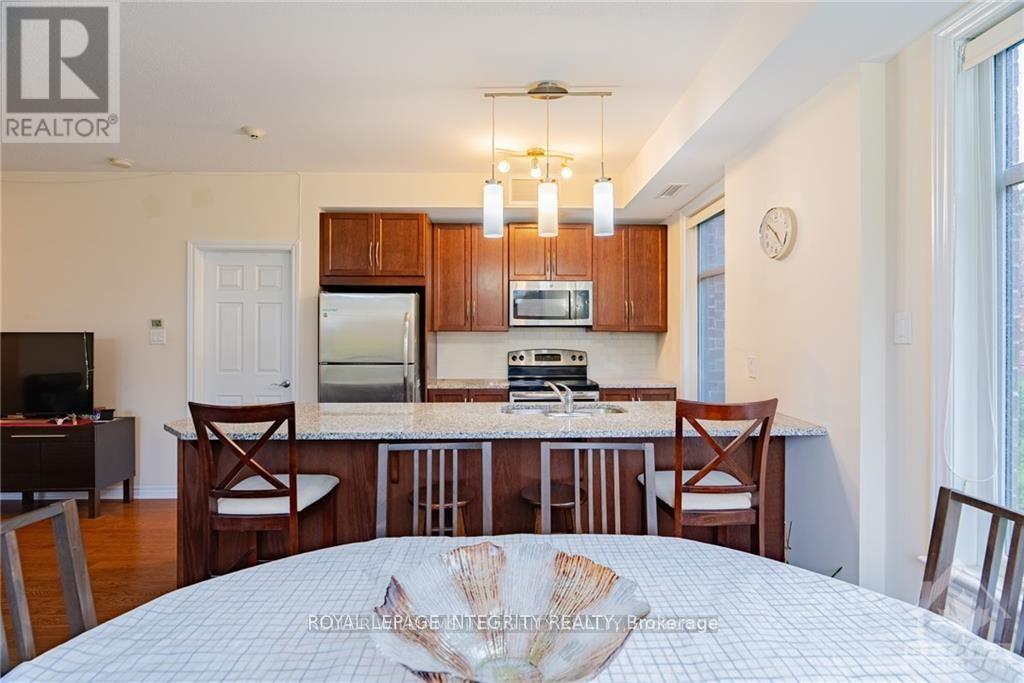 Photo 9 of 103 160 Guelph Private, Ottawa ON