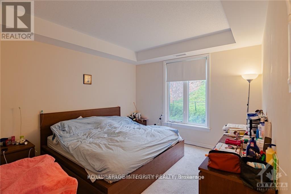 Photo 3 of 103 160 Guelph Private, Ottawa ON