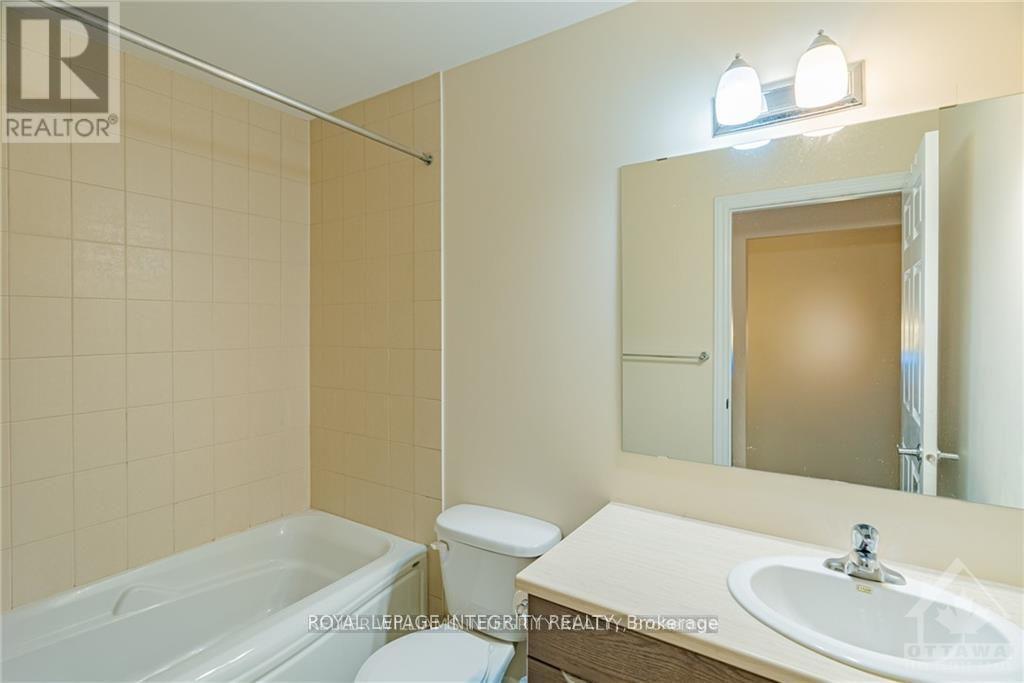 Photo 18 of 103 160 Guelph Private, Ottawa ON