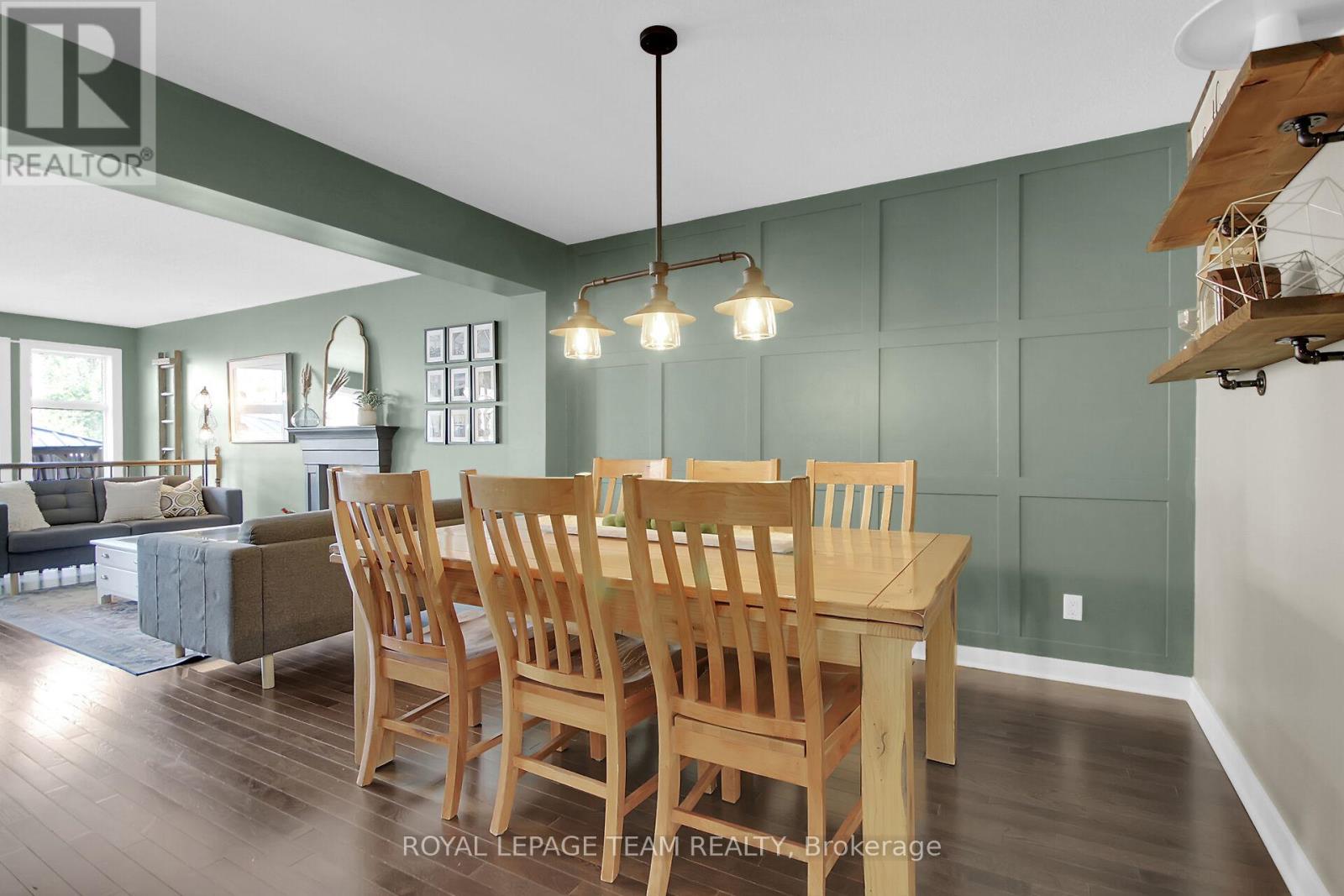 Custom decor