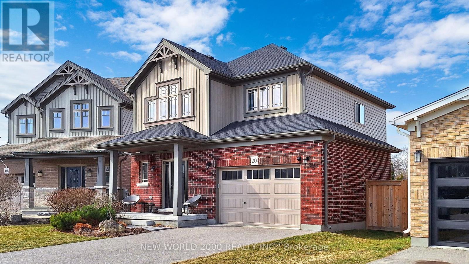 Photo 3 of 20 Carleton Trail, New Tecumseth ON