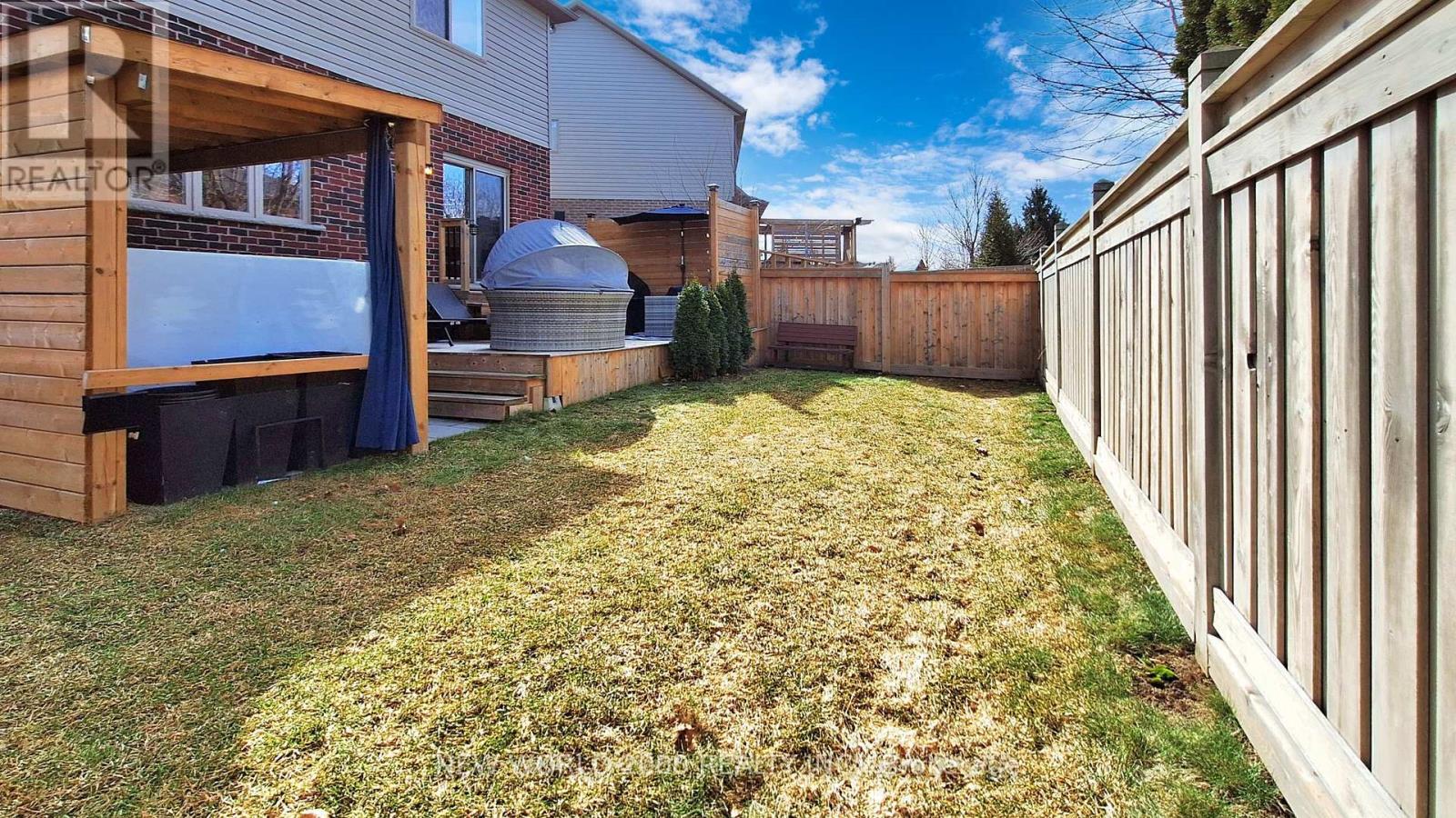 Photo 34 of 20 Carleton Trail, New Tecumseth ON