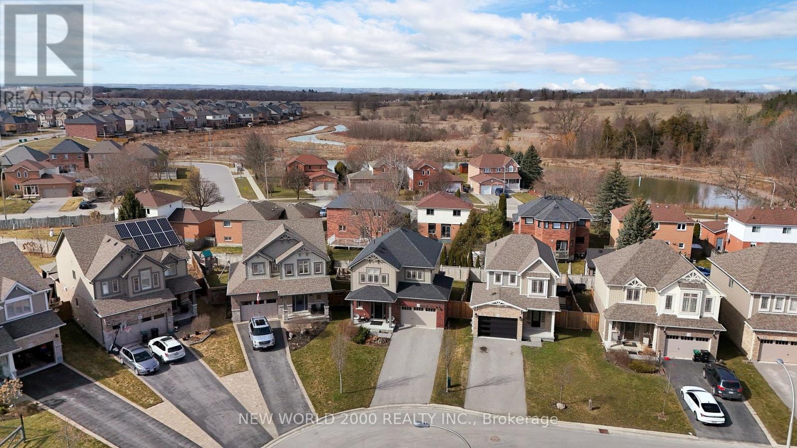 Photo 44 of 20 Carleton Trail, New Tecumseth ON