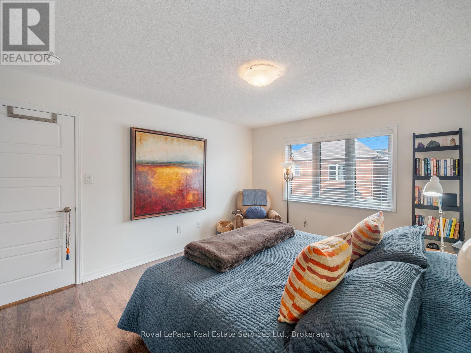 Photo 26 of 72 Orchardcroft Road, Oakville ON