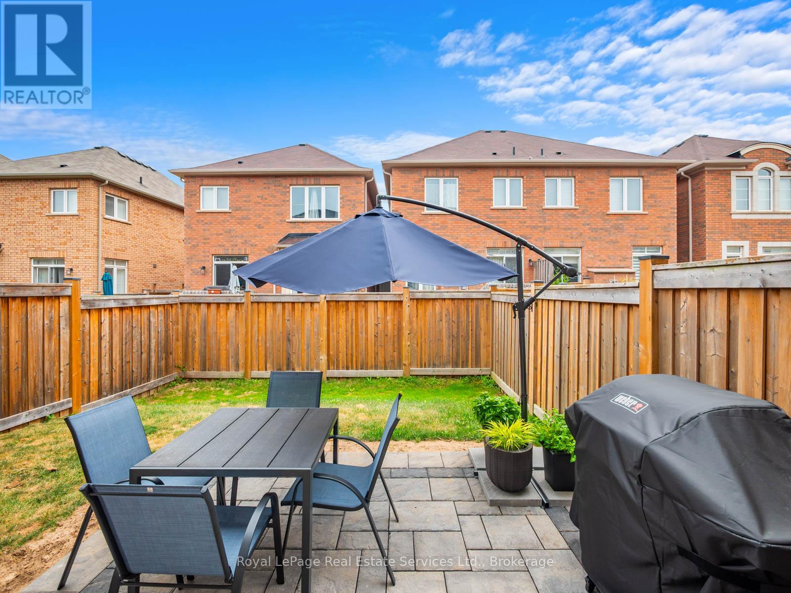Photo 37 of 72 Orchardcroft Road, Oakville ON