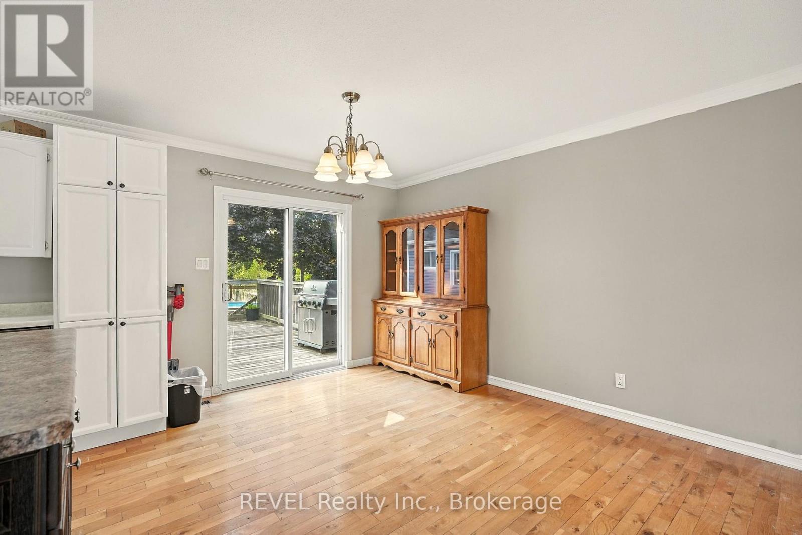 Photo 12 of 77 Bay Street, Tay ON