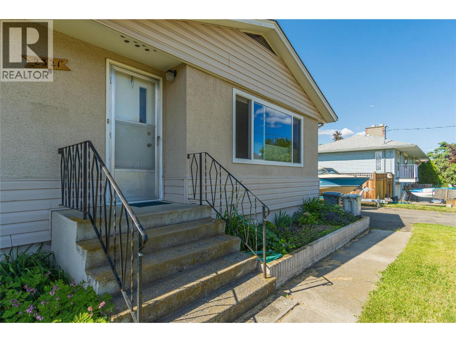 Photo 13 of 2321 Young Avenue, Kamloops BC