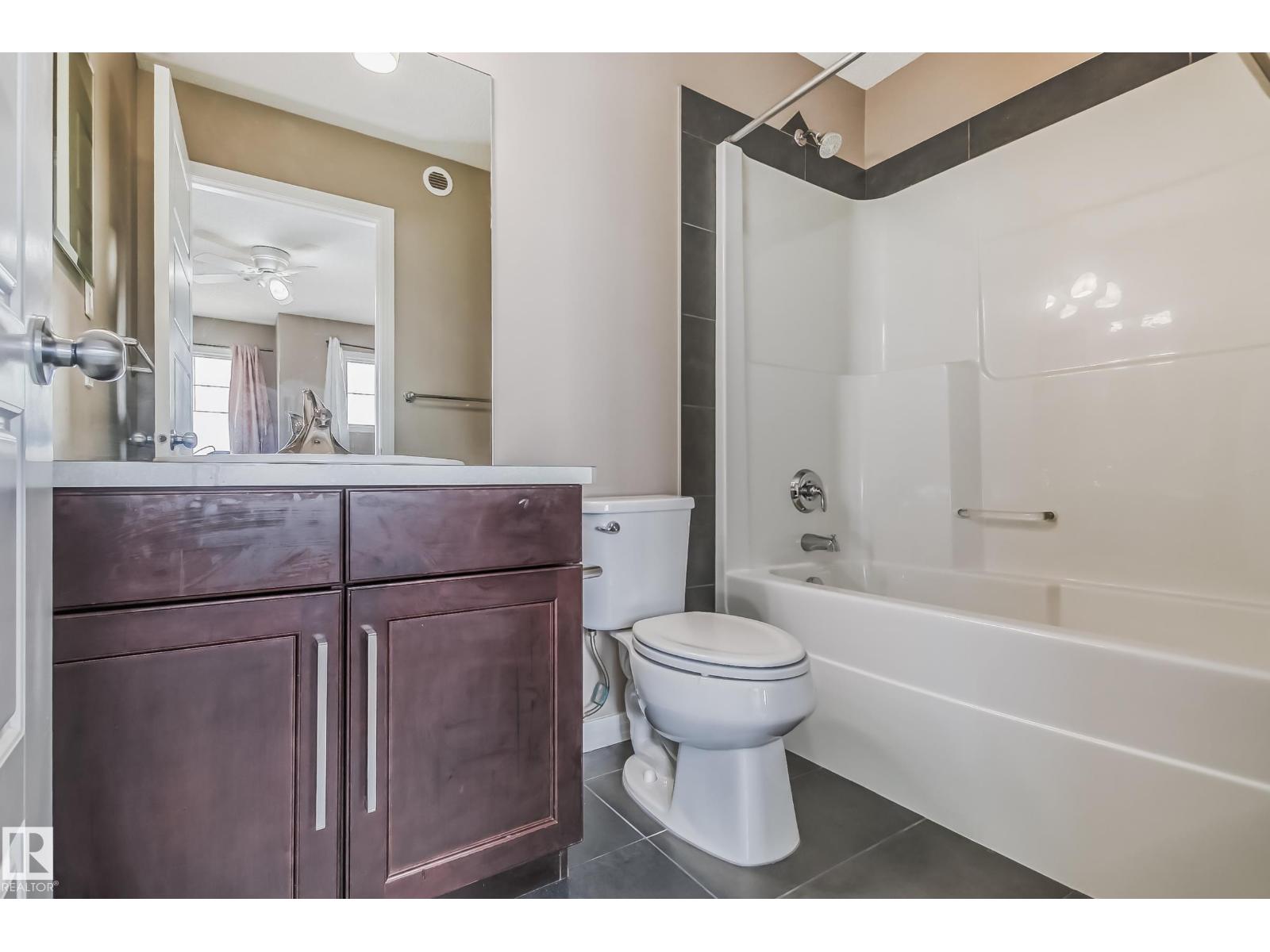 Photo 24 of 17308 76 St Nw, Edmonton AB