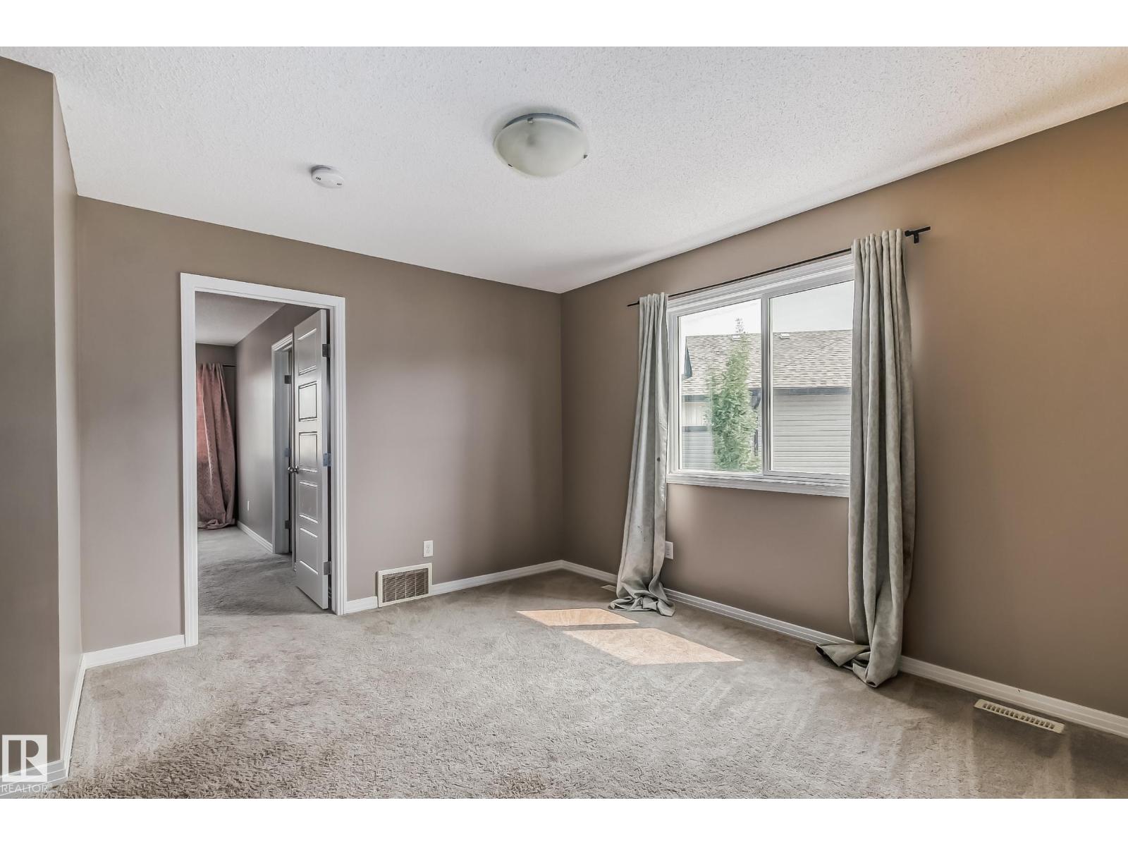 Photo 33 of 17308 76 St Nw, Edmonton AB