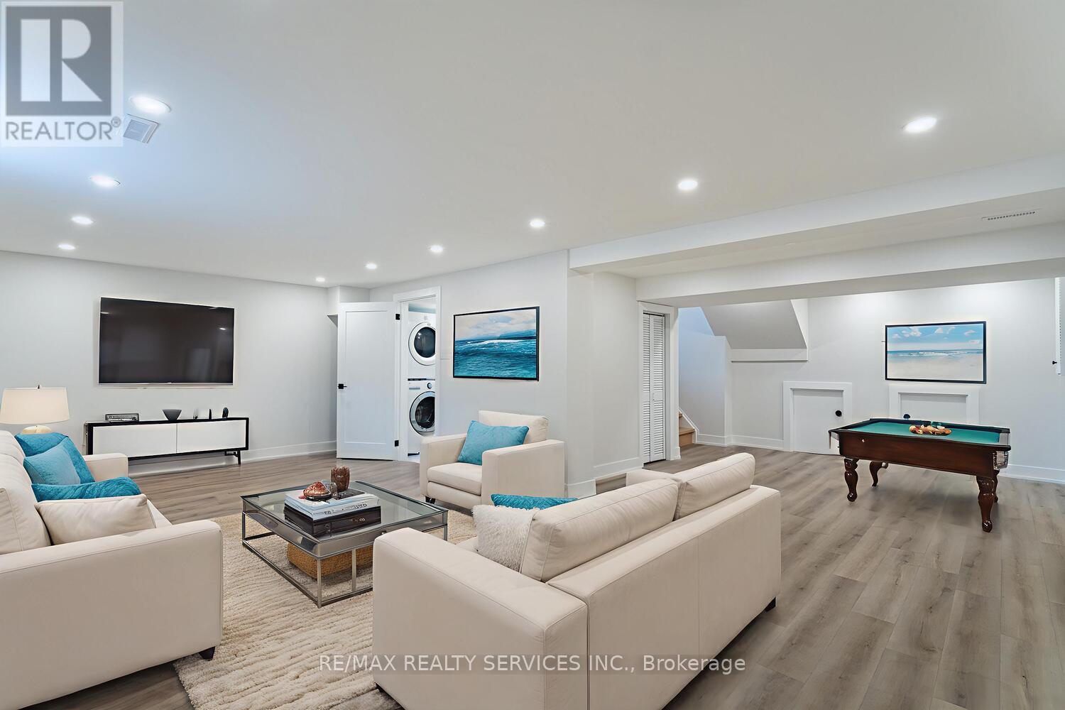 Photo 38 of 2296 Devon Road, Oakville ON
